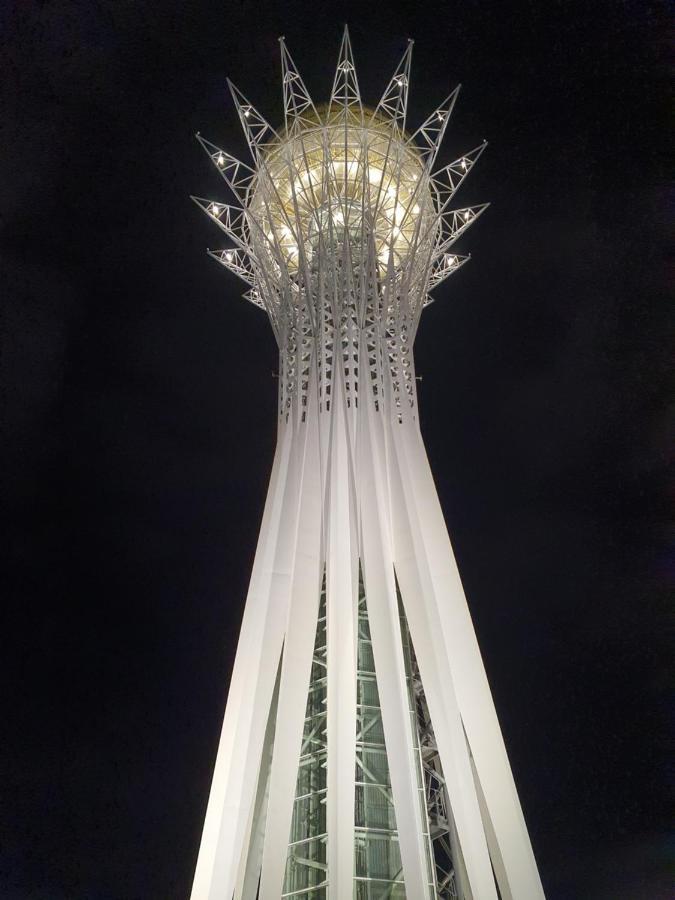 Apartment In Heart Of Astana Luaran gambar