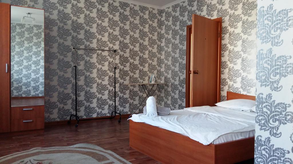 Apartment In Heart Of Astana Luaran gambar