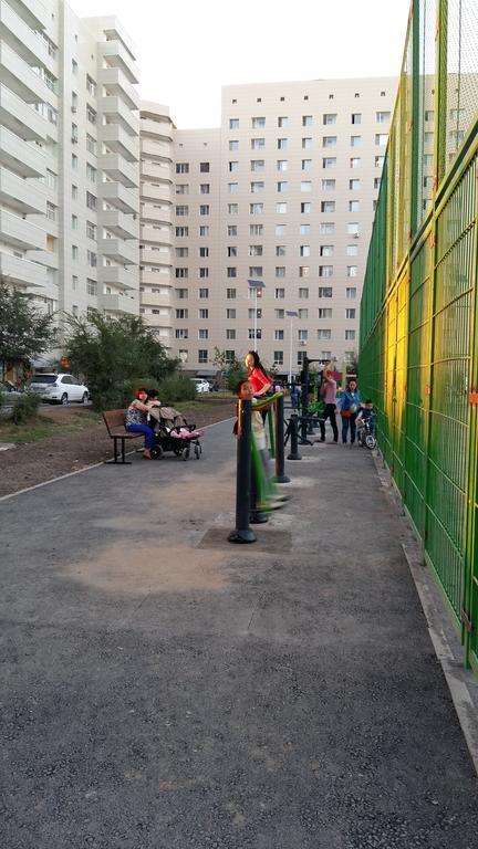 Apartment In Heart Of Astana Luaran gambar
